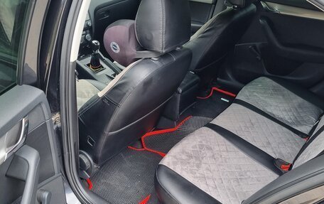 Skoda Octavia, 2015 год, 950 000 рублей, 3 фотография