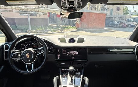 Porsche Cayenne III, 2022 год, 9 500 000 рублей, 6 фотография