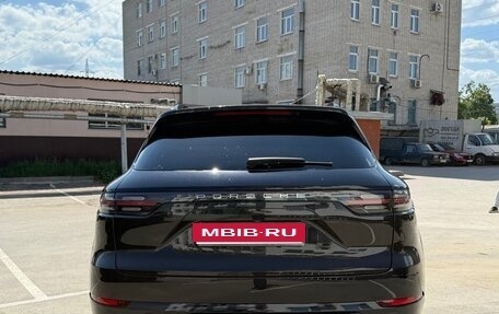 Porsche Cayenne III, 2022 год, 9 500 000 рублей, 3 фотография