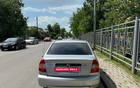 Hyundai Accent II, 2004 год, 330 000 рублей, 3 фотография