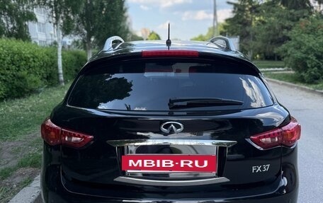 Infiniti FX II, 2012 год, 2 190 000 рублей, 5 фотография