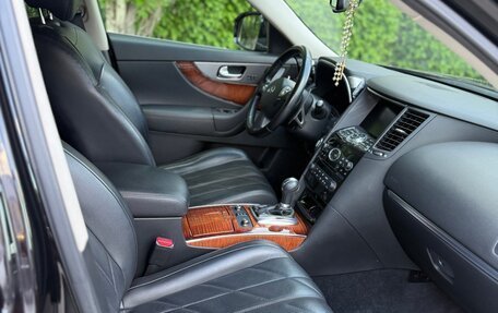 Infiniti FX II, 2012 год, 2 190 000 рублей, 17 фотография