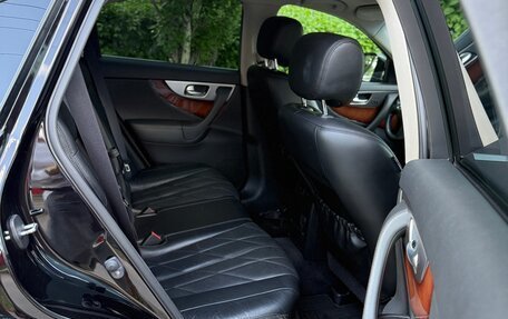 Infiniti FX II, 2012 год, 2 190 000 рублей, 14 фотография