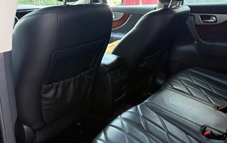 Infiniti FX II, 2012 год, 2 190 000 рублей, 19 фотография