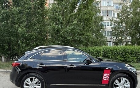 Infiniti FX II, 2012 год, 2 190 000 рублей, 21 фотография