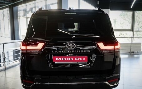 Toyota Land Cruiser, 2022 год, 8 499 000 рублей, 4 фотография