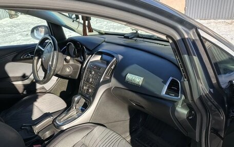 Opel Astra J, 2013 год, 815 000 рублей, 6 фотография