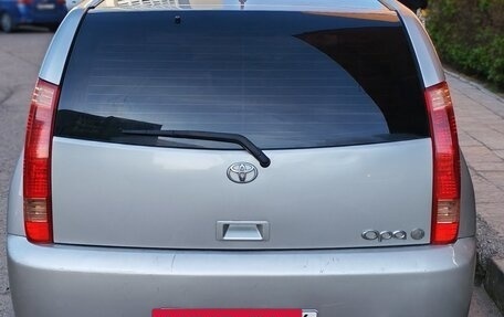 Toyota Opa I рестайлинг, 2004 год, 600 000 рублей, 3 фотография