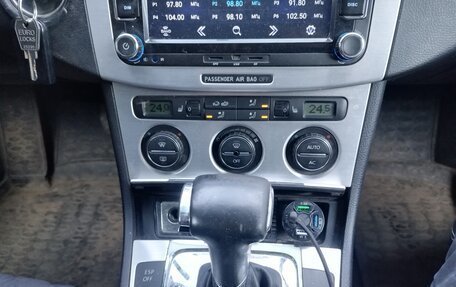 Volkswagen Passat B6, 2008 год, 400 000 рублей, 10 фотография