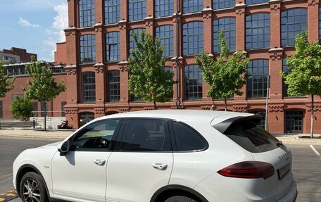 Porsche Cayenne III, 2015 год, 3 200 000 рублей, 2 фотография