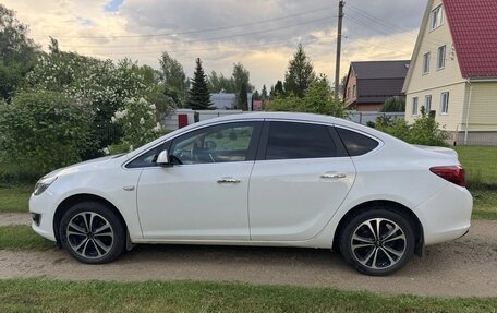 Opel Astra J, 2013 год, 710 000 рублей, 7 фотография