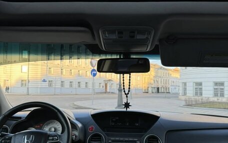 Honda Pilot III рестайлинг, 2011 год, 1 550 000 рублей, 8 фотография