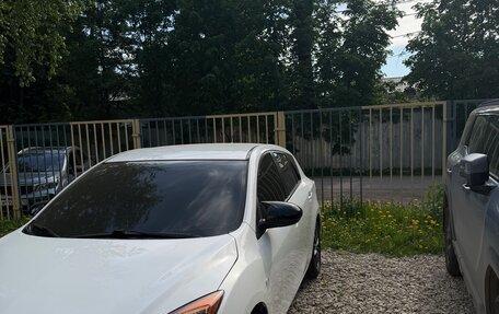 Mazda 3, 2010 год, 600 000 рублей, 2 фотография