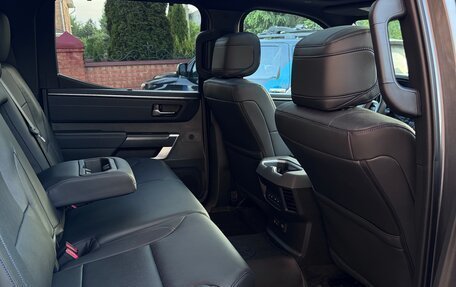 Toyota Tundra, 2024 год, 9 450 000 рублей, 21 фотография