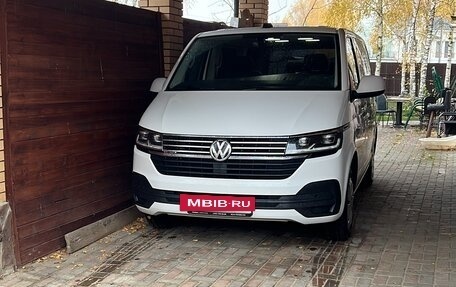 Volkswagen Caravelle T6 рестайлинг, 2021 год, 4 150 000 рублей, 12 фотография