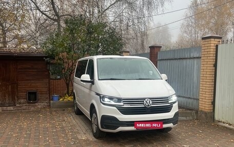 Volkswagen Caravelle T6 рестайлинг, 2021 год, 4 150 000 рублей, 21 фотография