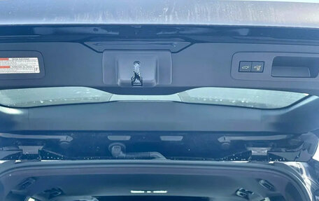 Toyota Land Cruiser, 2026 год, 12 900 000 рублей, 16 фотография