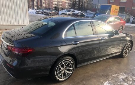 Mercedes-Benz E-Класс, 2021 год, 4 850 000 рублей, 4 фотография