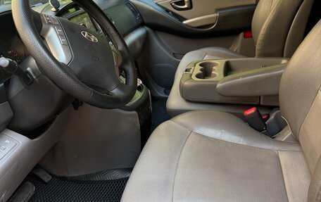 Hyundai Grand Starex Grand Starex I рестайлинг 2, 2012 год, 1 750 000 рублей, 10 фотография