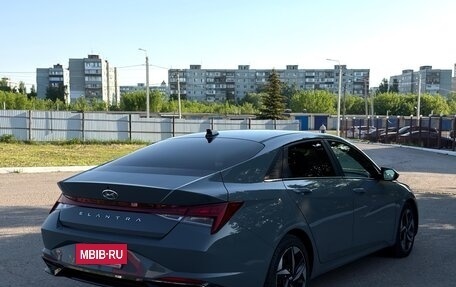 Hyundai Elantra, 2022 год, 2 150 000 рублей, 6 фотография