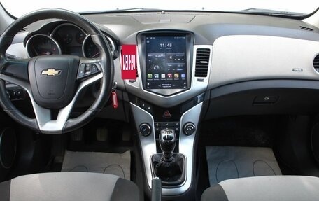 Chevrolet Cruze II, 2011 год, 610 000 рублей, 15 фотография