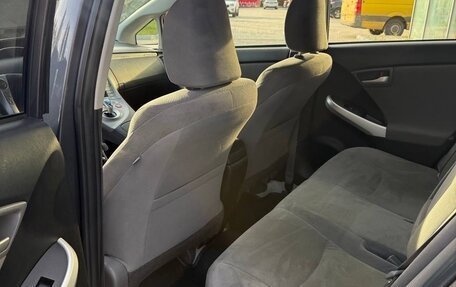 Toyota Prius, 2014 год, 1 300 000 рублей, 6 фотография