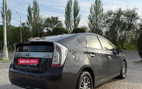 Toyota Prius, 2014 год, 1 300 000 рублей, 5 фотография