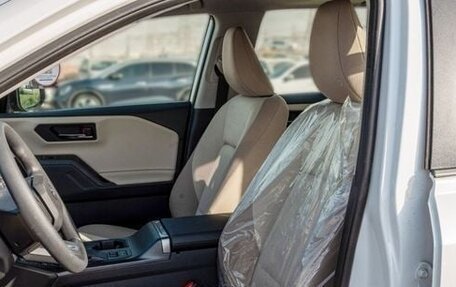 Toyota RAV4, 2026 год, 4 210 000 рублей, 8 фотография