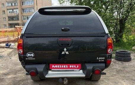 Mitsubishi L200 IV рестайлинг, 2012 год, 1 800 000 рублей, 3 фотография