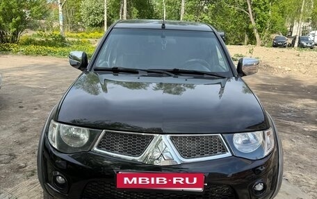 Mitsubishi L200 IV рестайлинг, 2012 год, 1 800 000 рублей, 5 фотография