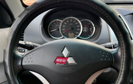 Mitsubishi L200 IV рестайлинг, 2012 год, 1 800 000 рублей, 6 фотография