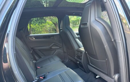 Porsche Cayenne III, 2026 год, 17 390 000 рублей, 14 фотография