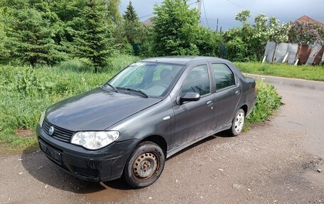 Fiat Albea I рестайлинг, 2008 год, 120 000 рублей, 2 фотография