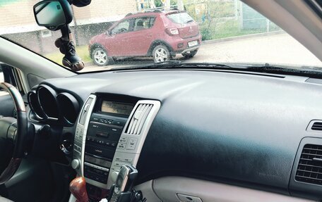 Lexus RX II рестайлинг, 2003 год, 1 350 000 рублей, 13 фотография