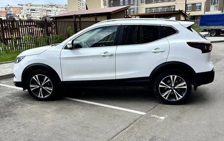 Nissan Qashqai, 2022 год, 2 500 000 рублей, 3 фотография