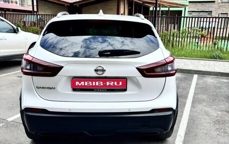 Nissan Qashqai, 2022 год, 2 500 000 рублей, 5 фотография