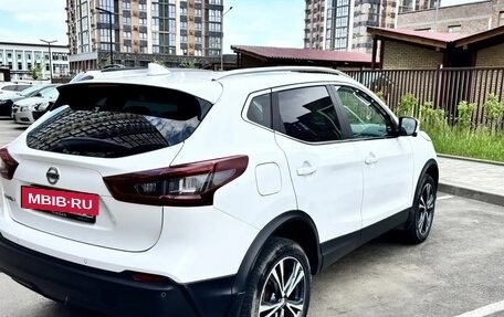 Nissan Qashqai, 2022 год, 2 500 000 рублей, 4 фотография