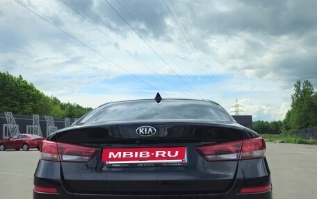 KIA Optima IV, 2018 год, 2 250 000 рублей, 8 фотография