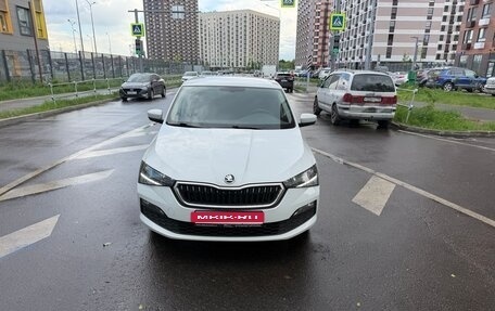 Skoda Rapid II, 2021 год, 1 800 000 рублей, 2 фотография