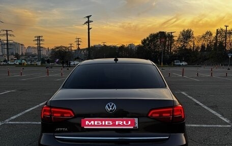 Volkswagen Jetta VI, 2017 год, 1 650 000 рублей, 5 фотография