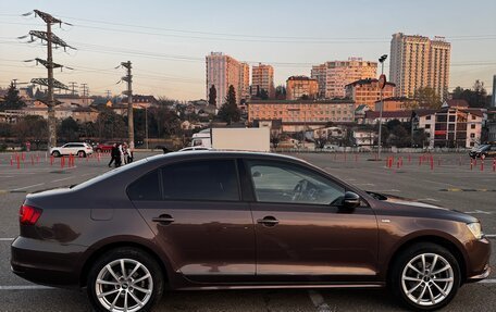 Volkswagen Jetta VI, 2017 год, 1 650 000 рублей, 12 фотография
