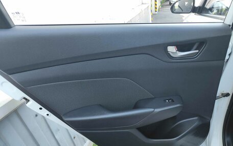 Hyundai Solaris II рестайлинг, 2018 год, 1 015 000 рублей, 15 фотография