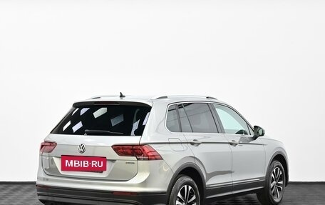 Volkswagen Tiguan II, 2019 год, 2 035 000 рублей, 2 фотография