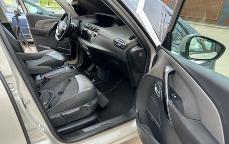 Citroen C4 Picasso II рестайлинг, 2017 год, 850 000 рублей, 22 фотография