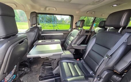 Peugeot Traveller I, 2021 год, 3 999 000 рублей, 7 фотография