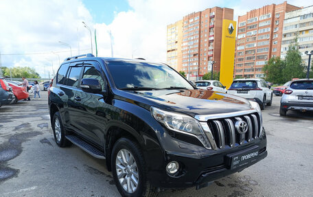Toyota Land Cruiser Prado 150 рестайлинг 2, 2015 год, 3 880 000 рублей, 7 фотография