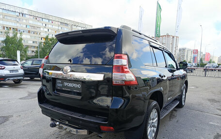 Toyota Land Cruiser Prado 150 рестайлинг 2, 2015 год, 3 880 000 рублей, 9 фотография