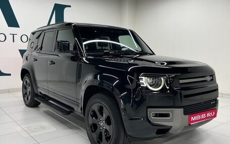 Land Rover Defender II, 2021 год, 5 490 000 рублей, 3 фотография