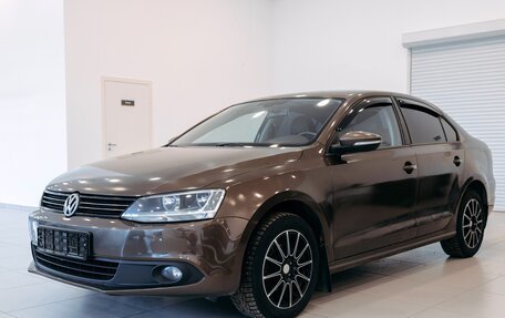 Volkswagen Jetta VI, 2014 год, 950 000 рублей, 1 фотография