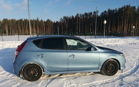 Hyundai i30 I, 2011 год, 650 000 рублей, 4 фотография